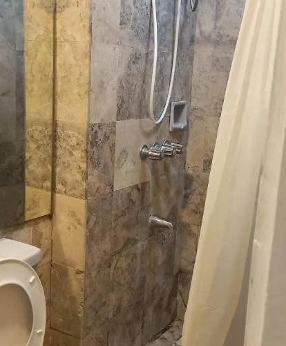 Aparthotel Citadel Inn, Makati