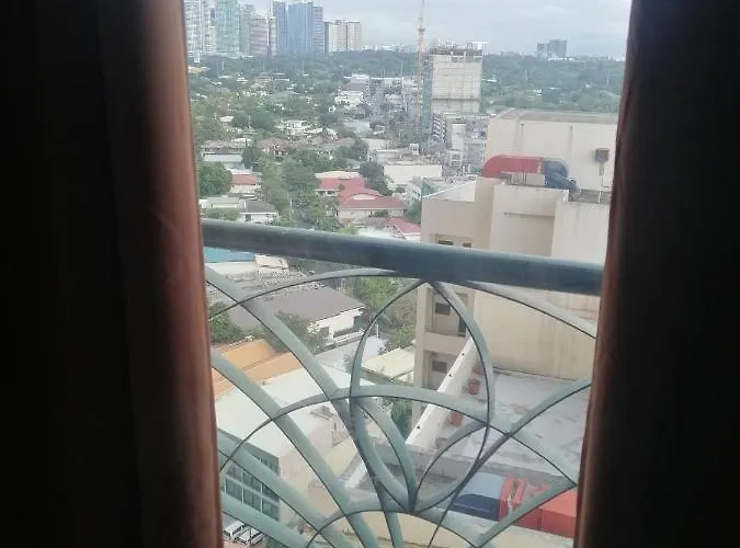 Citadel Inn, Makati * Manila